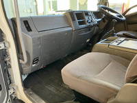 いすゞフォワードアルミブロック中型（4t）[写真29]