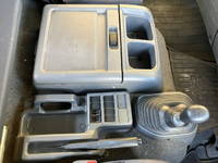 いすゞフォワードアルミブロック中型（4t）[写真35]