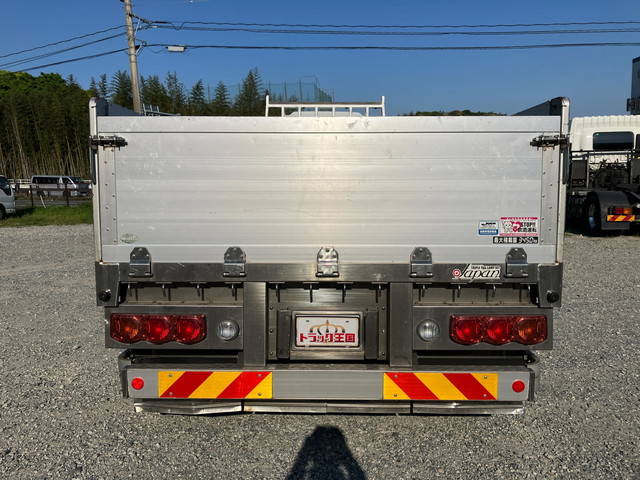 いすゞフォワードアルミブロック中型（4t）[写真08]