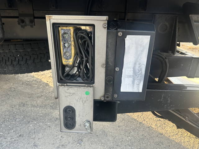 日野レンジャーアルミバン増トン（6t・8t）[写真17]