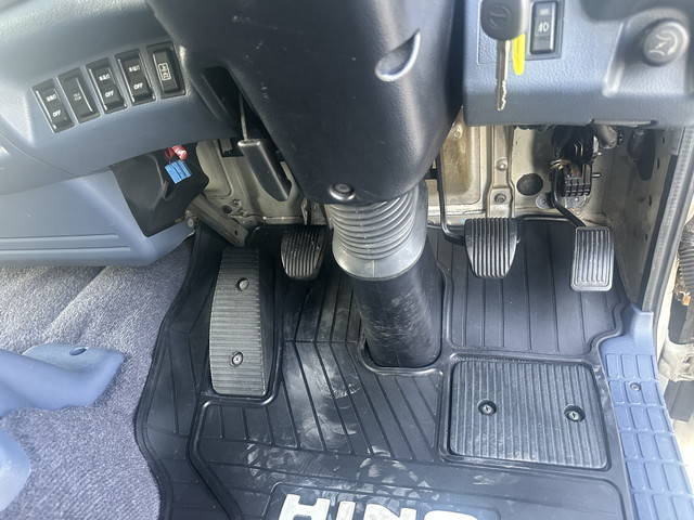 日野レンジャーアルミバン増トン（6t・8t）[写真27]