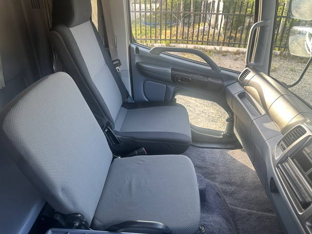 日野レンジャーアルミバン増トン（6t・8t）[写真28]