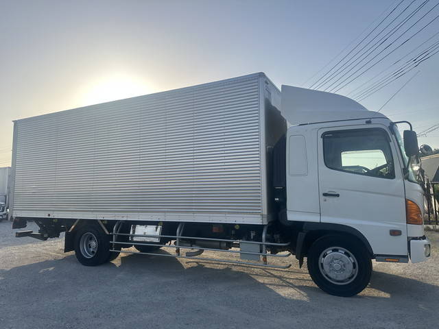 日野レンジャーアルミバン増トン（6t・8t）[写真04]