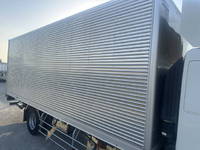 日野レンジャーアルミバン増トン（6t・8t）[写真06]