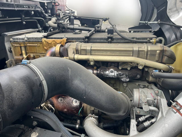 三菱ふそうスーパーグレートセルフローダー大型（10t）[写真28]