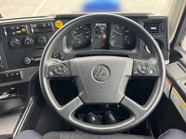 三菱ふそうスーパーグレートセルフローダー大型（10t）[写真36]