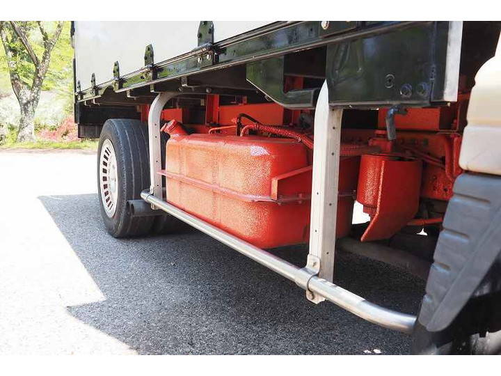 三菱ふそうキャンターアルミブロック小型（2t・3t）[写真12]