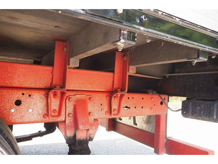 三菱ふそうキャンターアルミブロック小型（2t・3t）[写真26]