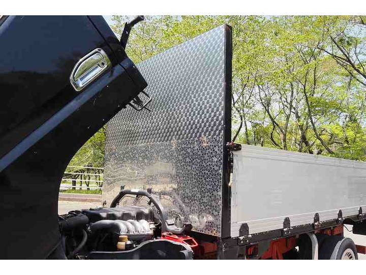 三菱ふそうキャンターアルミブロック小型（2t・3t）[写真31]