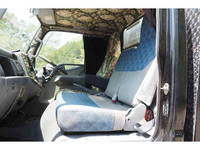 三菱ふそうキャンターアルミブロック小型（2t・3t）[写真36]