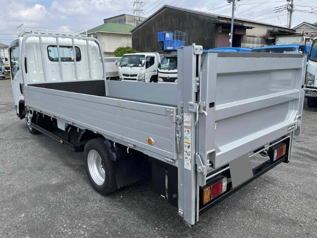 いすゞエルフアルミブロック小型（2t・3t）[写真02]