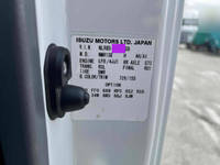 いすゞエルフアルミブロック小型（2t・3t）[写真39]