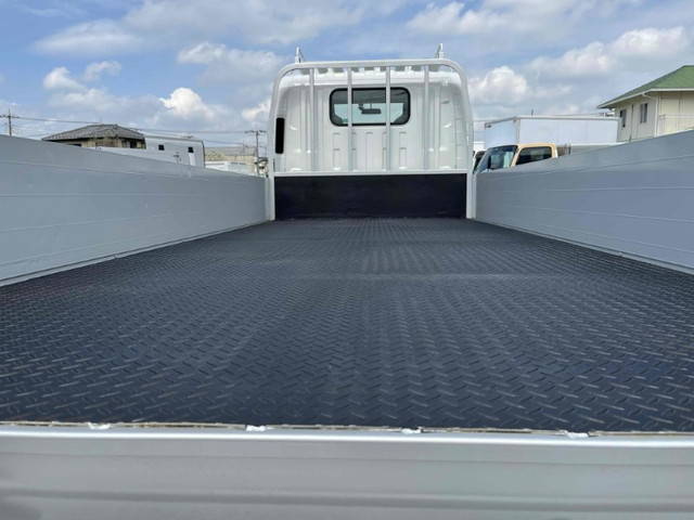 いすゞエルフアルミブロック小型（2t・3t）[写真09]