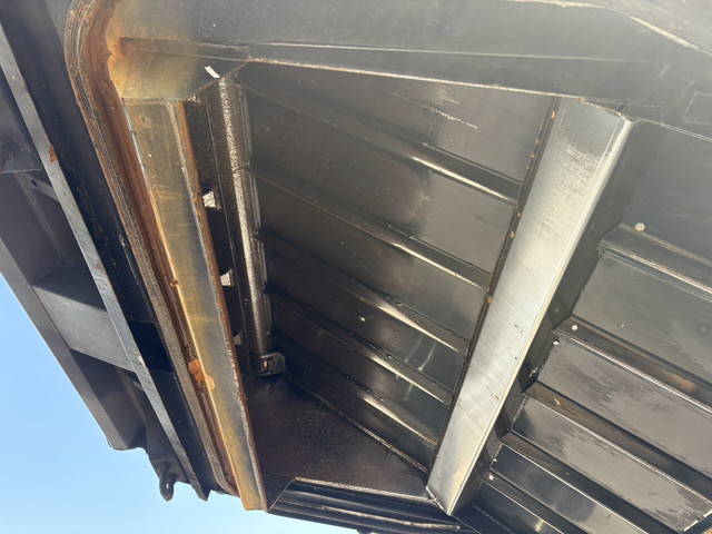 三菱ふそうキャンターパッカー車（塵芥車）小型（2t・3t）[写真19]