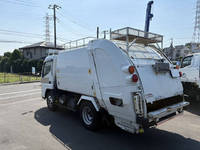 三菱ふそうキャンターパッカー車（塵芥車）小型（2t・3t）[写真02]