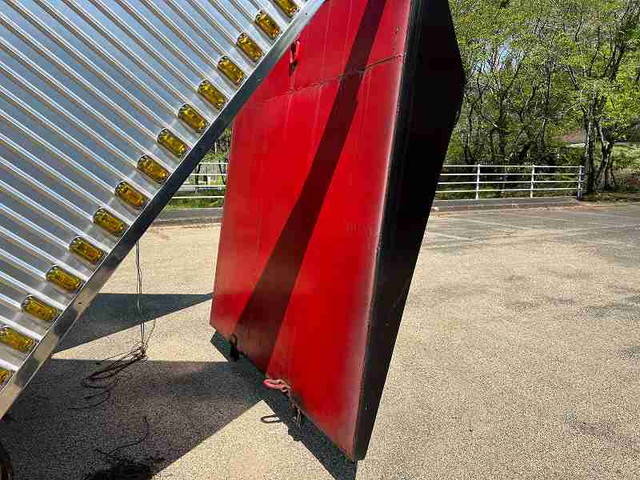 日野レンジャー深ダンプ（土砂禁ダンプ）中型（4t）[写真23]