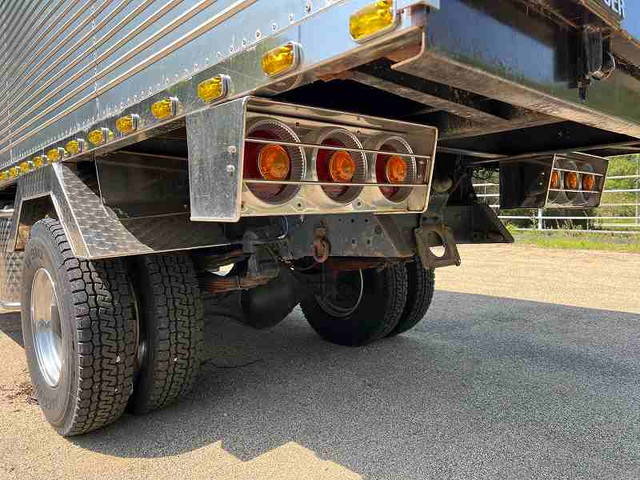 日野レンジャー深ダンプ（土砂禁ダンプ）中型（4t）[写真24]