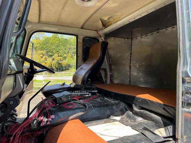 日野レンジャー深ダンプ（土砂禁ダンプ）中型（4t）[写真32]