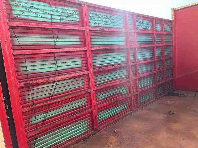 日野レンジャー深ダンプ（土砂禁ダンプ）中型（4t）[写真06]