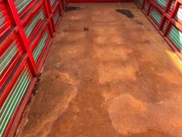 日野レンジャー深ダンプ（土砂禁ダンプ）中型（4t）[写真09]