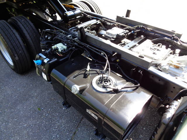 三菱ふそうキャンターダンプ小型（2t・3t）[写真13]