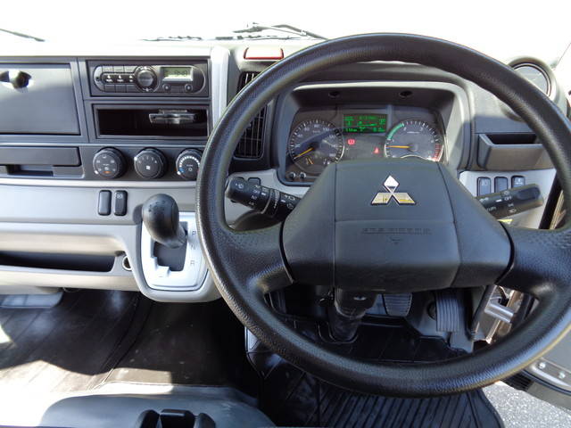 三菱ふそうキャンターダンプ小型（2t・3t）[写真21]