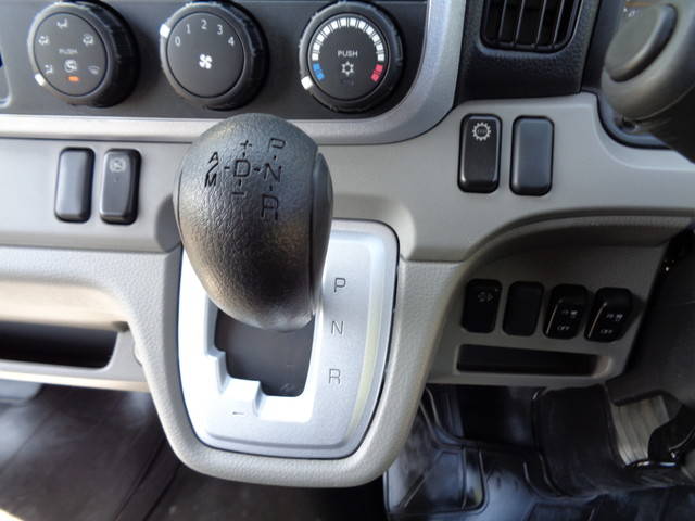 三菱ふそうキャンターダンプ小型（2t・3t）[写真22]