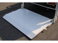 トヨタトヨエース平ボディ小型（2t・3t）[写真14]