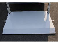 トヨタトヨエース平ボディ小型（2t・3t）[写真15]