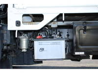 トヨタトヨエース平ボディ小型（2t・3t）[写真17]