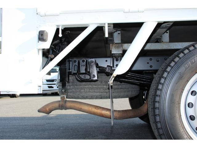 トヨタトヨエース平ボディ小型（2t・3t）[写真22]