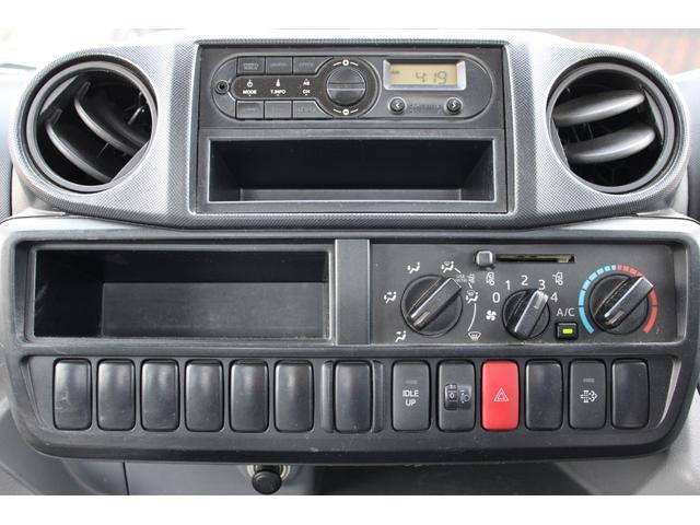 トヨタトヨエース平ボディ小型（2t・3t）[写真27]