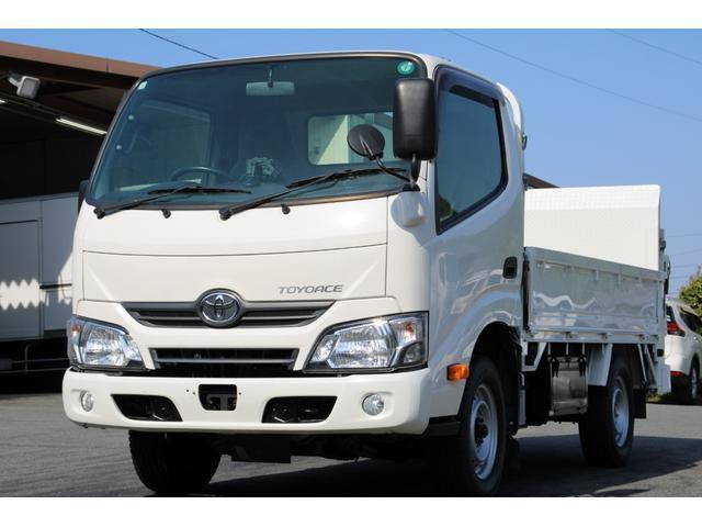 トヨタトヨエース平ボディ小型（2t・3t）[写真03]