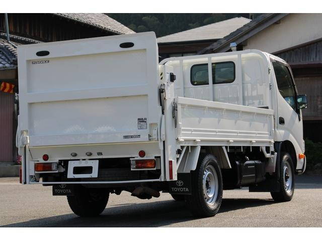 トヨタトヨエース平ボディ小型（2t・3t）[写真04]