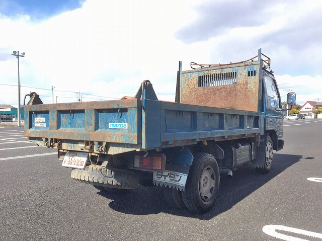 マツダタイタンダンプ小型（2t・3t）[写真02]