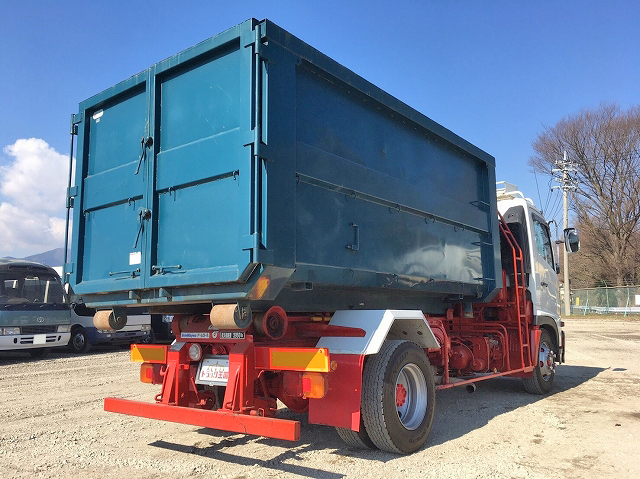 日野レンジャーアームロール中型（4t）[写真02]