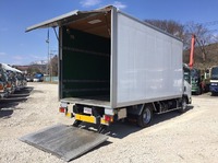 いすゞエルフパネルバン小型（2t・3t）[写真02]