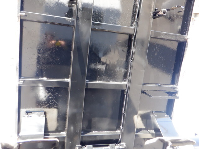 いすゞエルフダンプ小型（2t・3t）[写真14]