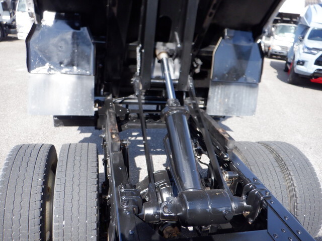 いすゞエルフダンプ小型（2t・3t）[写真15]