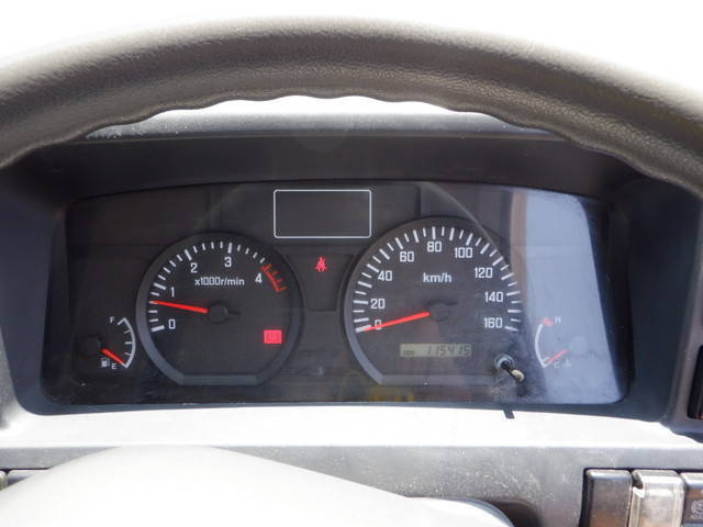 いすゞエルフダンプ小型（2t・3t）[写真32]