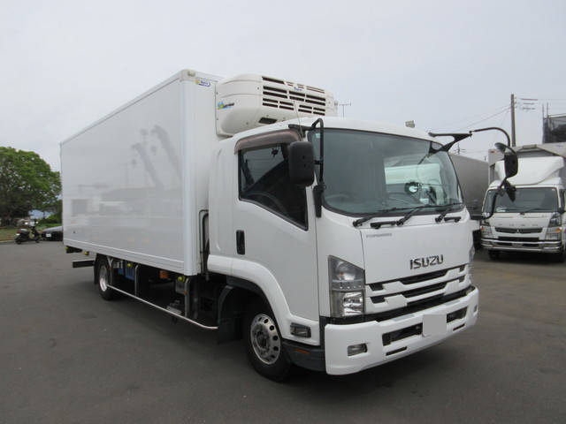 いすゞフォワード冷凍車（冷蔵車）2016年(平成28年)TKG-FRR90T2