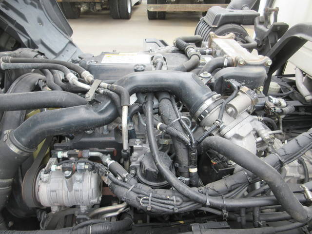 いすゞフォワード冷凍車（冷蔵車）中型（4t）[写真19]