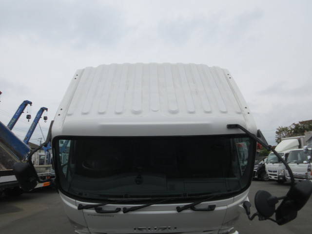 いすゞフォワード冷凍車（冷蔵車）中型（4t）[写真23]