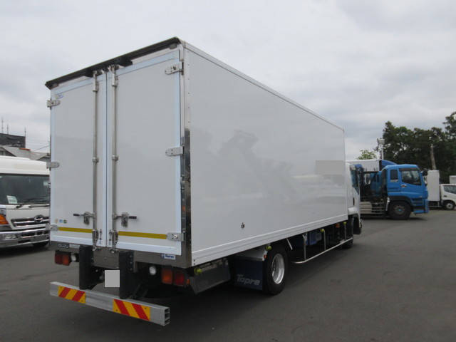 いすゞフォワード冷凍車（冷蔵車）中型（4t）[写真04]