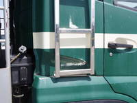 UDトラックスクオン深ダンプ（土砂禁ダンプ）大型（10t）[写真23]