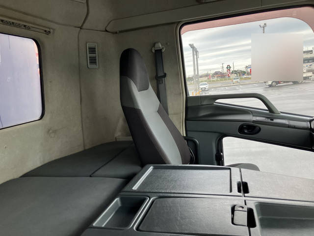 三菱ふそうスーパーグレートダンプ大型（10t）[写真19]