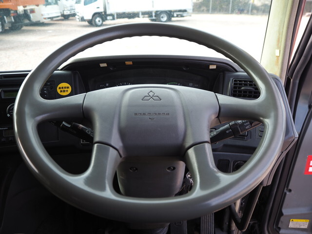 三菱ふそうスーパーグレートアルミブロック大型（10t）[写真40]