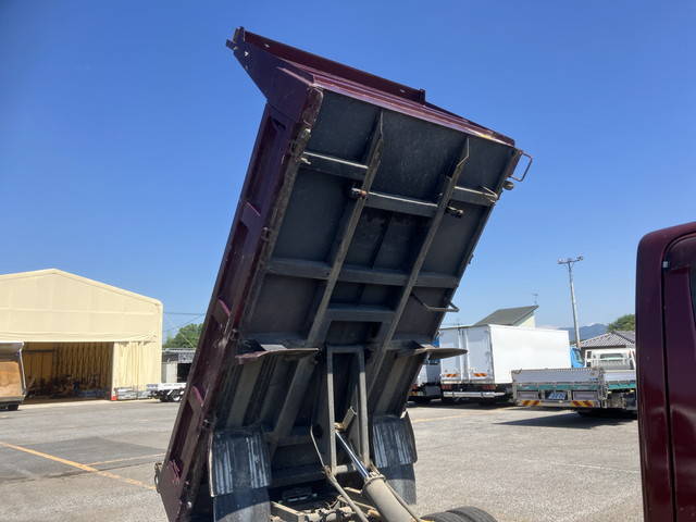 三菱ふそうキャンターダンプ小型（2t・3t）[写真16]