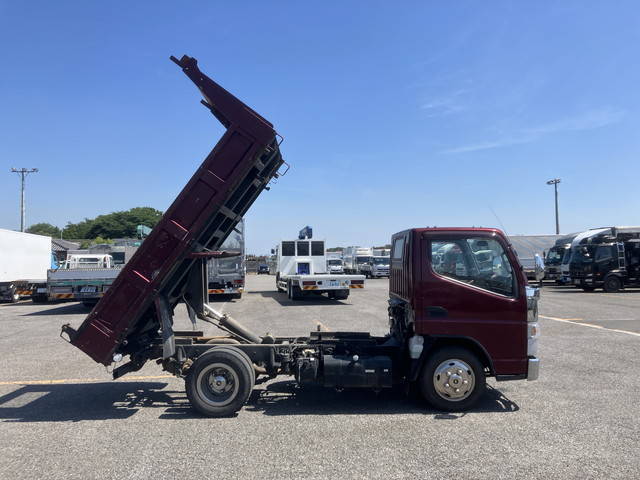 三菱ふそうキャンターダンプ小型（2t・3t）[写真08]