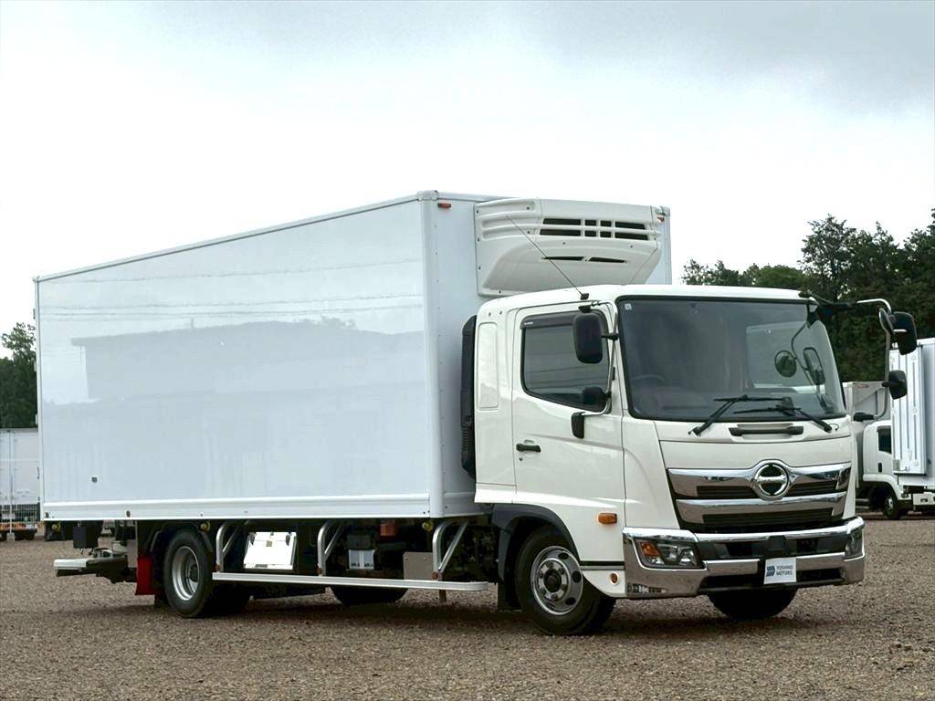 日野レンジャー冷凍車（冷蔵車）中型（4t）[写真02]